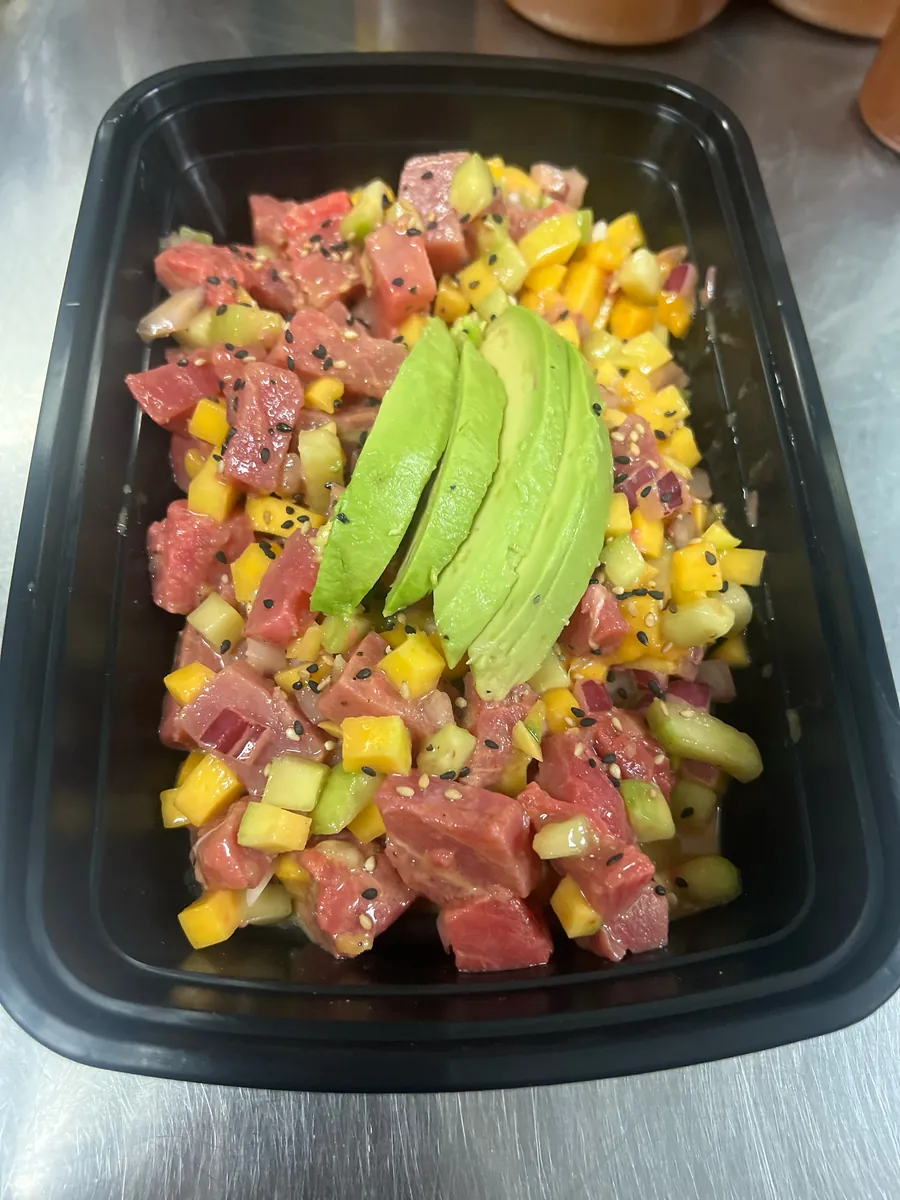 Tostada de Atún y Mango
